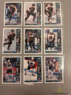 Photo of the recoverred hockey cards